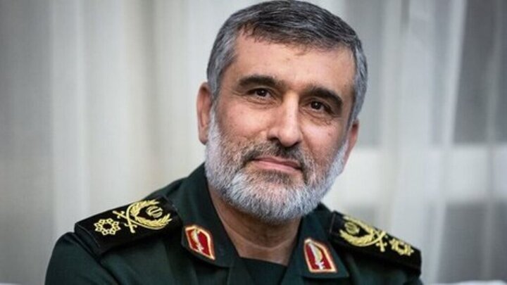  اولین تصویر از لباسی که شهید حاجی‌زاده هنگام شهادت به تن داشت 