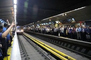 آیا متروی تهران تا پایان جنگ رایگان می‌ماند؟