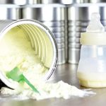 سهمیه شیرخشک نوزادان فروشی نیست / توضیحات رسمی سازمان غذا و دارو