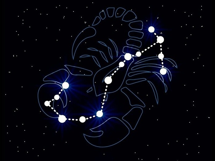 قمر در عقرب مهر