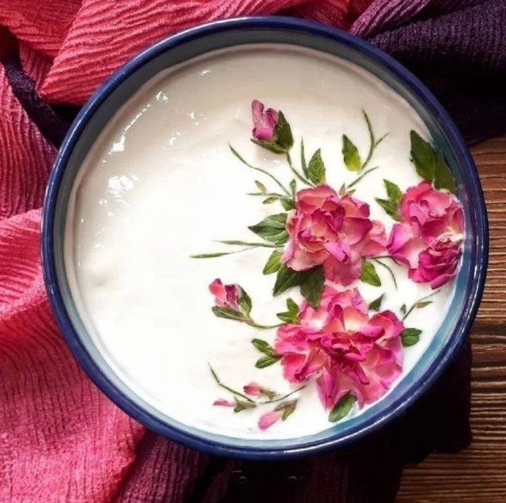 ایدههای ساده تزیین ماست و خیار برای میز پذیرایی مهمانی